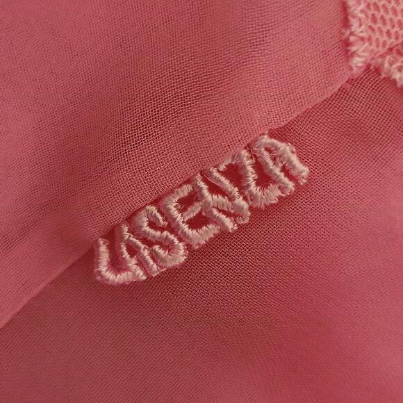 EUC La SEMZA women's pink cut-out front lace closure floral lace linger - Picture 6 of 6